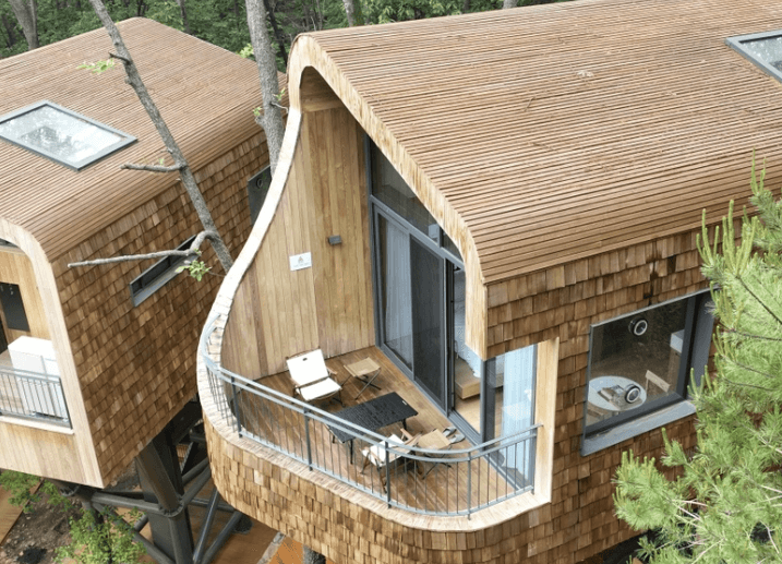  수락 휴 트리하우스 