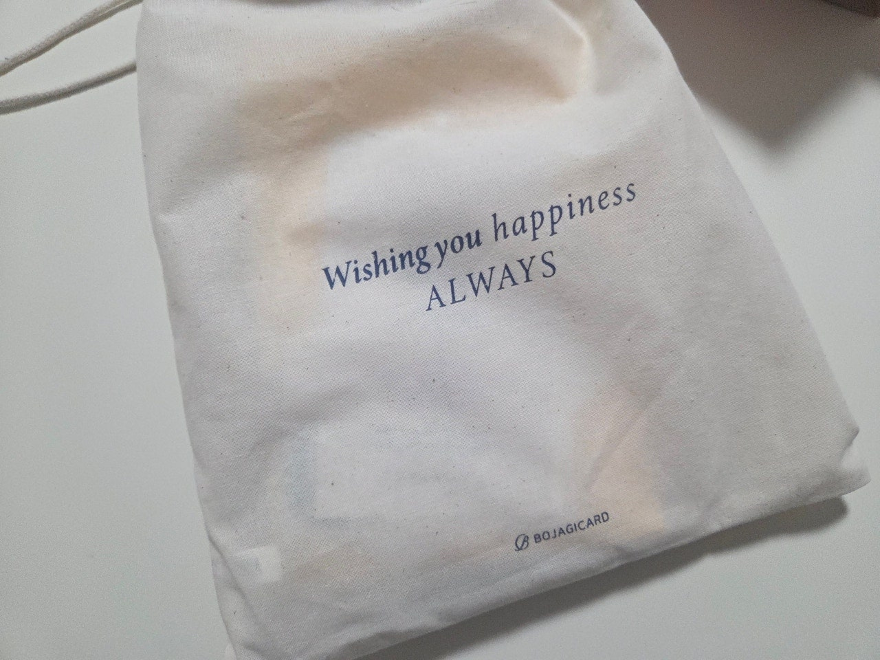 청첩장 샘플 후기
청첩장 실물 퀄리티 비교
청첩장 가성비 추천
청첩장 브랜드 추천
청첩장 고르는 법
청첩장 종이 두께 차이
청첩장 인쇄 퀄리티
청첩장 봉투 스티커 구성