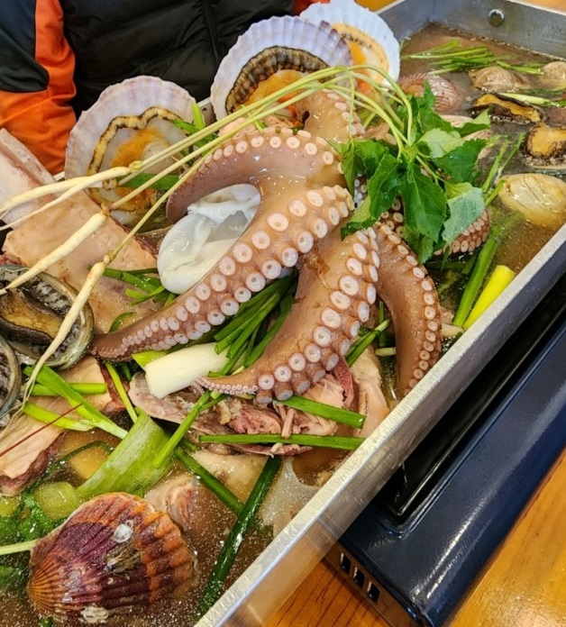 동네한바퀴-안성-약초-해신탕-황제해물탕-소담가