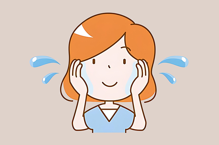 히알루론산을-바르는-여성