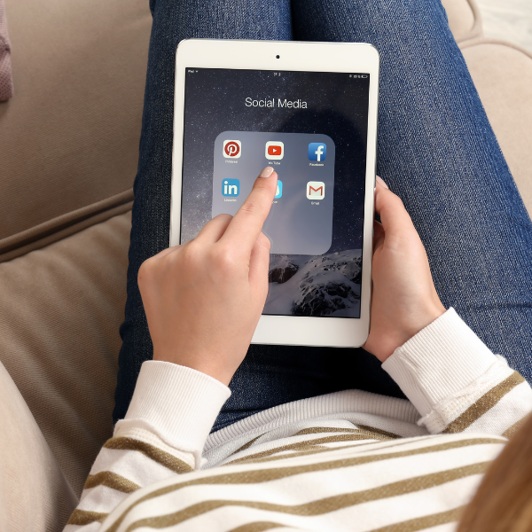 다양한 콘텐츠, 유튜브 동영상 보기