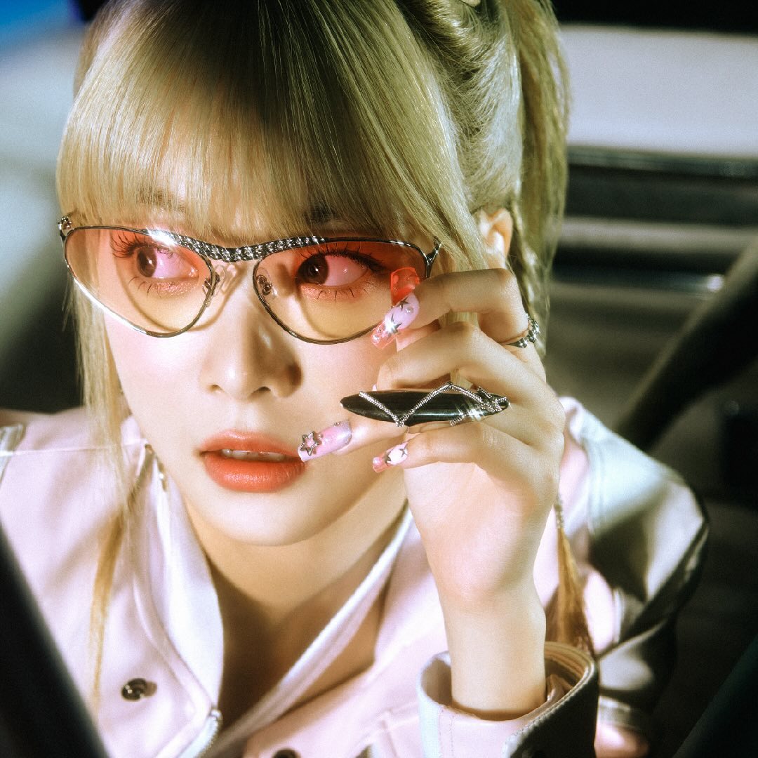 LE SSERAFIM 'Perfect Night' concept photo