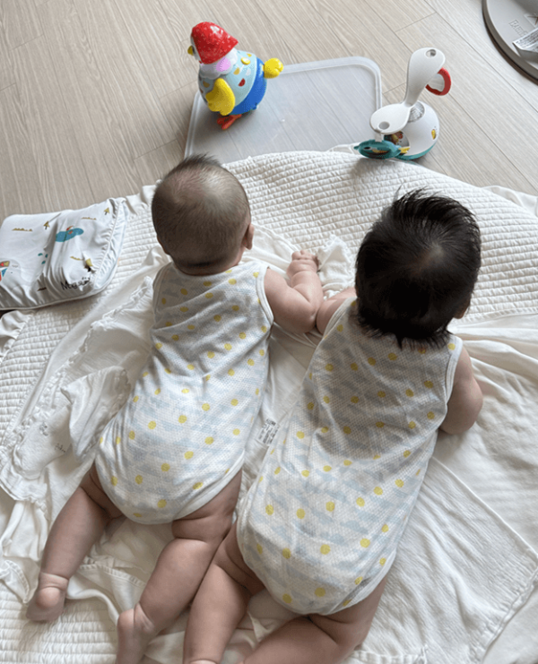 쌍둥이 터미타임, 거울 하나로 1분이 2분 됐다