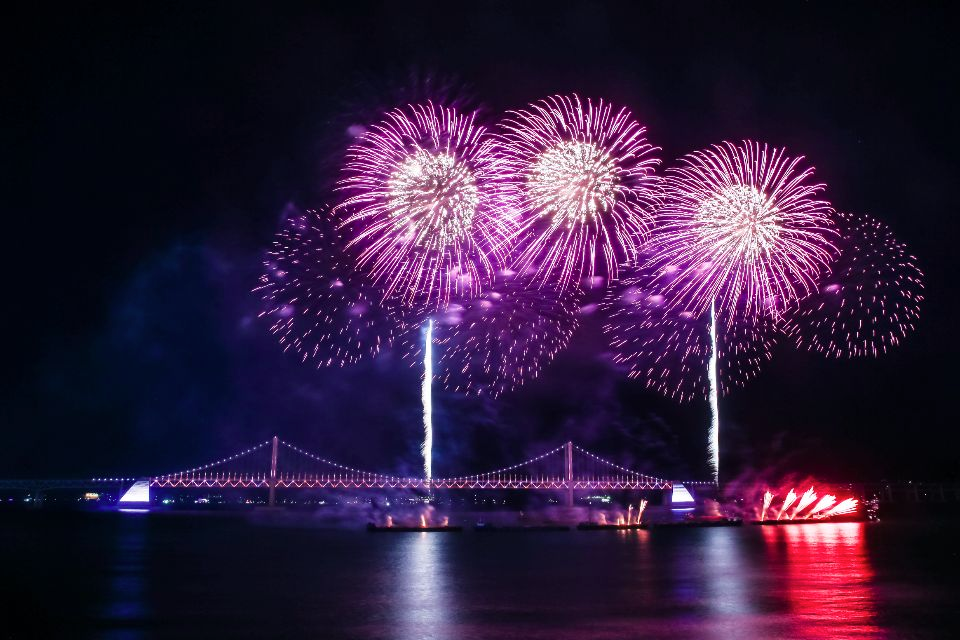 &amp;#39;제19회 부산 불꽃 축제&amp;#39; 