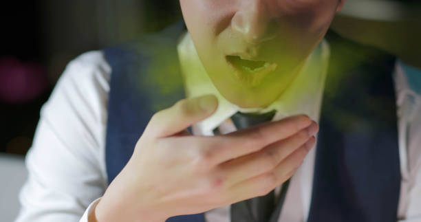 구취가 심한 이유 7가지와 입냄새 제거 방법