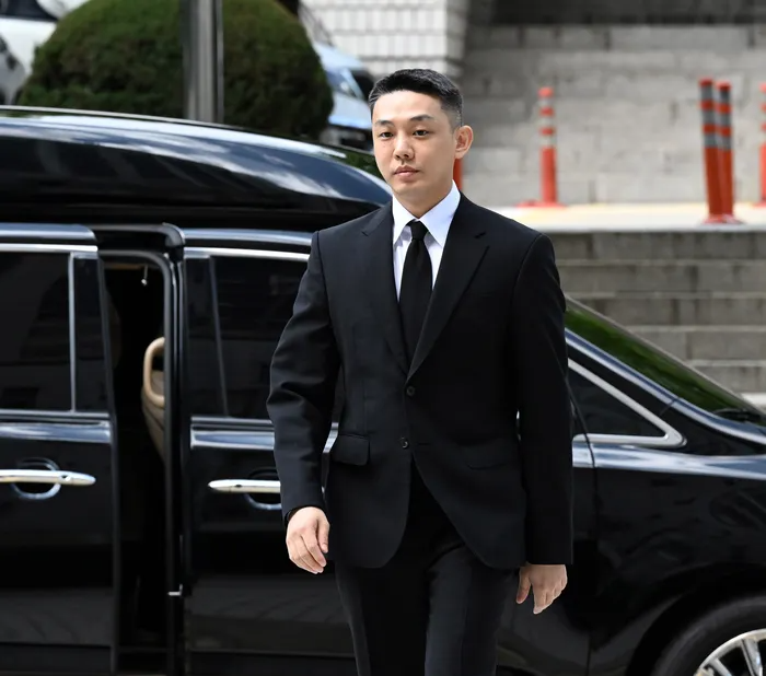 유아인