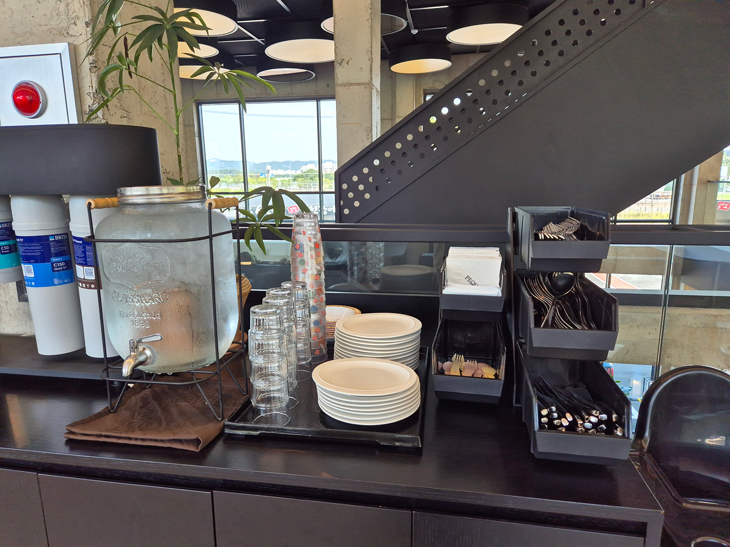 브런치&베이커리카페 <피쿼즈>