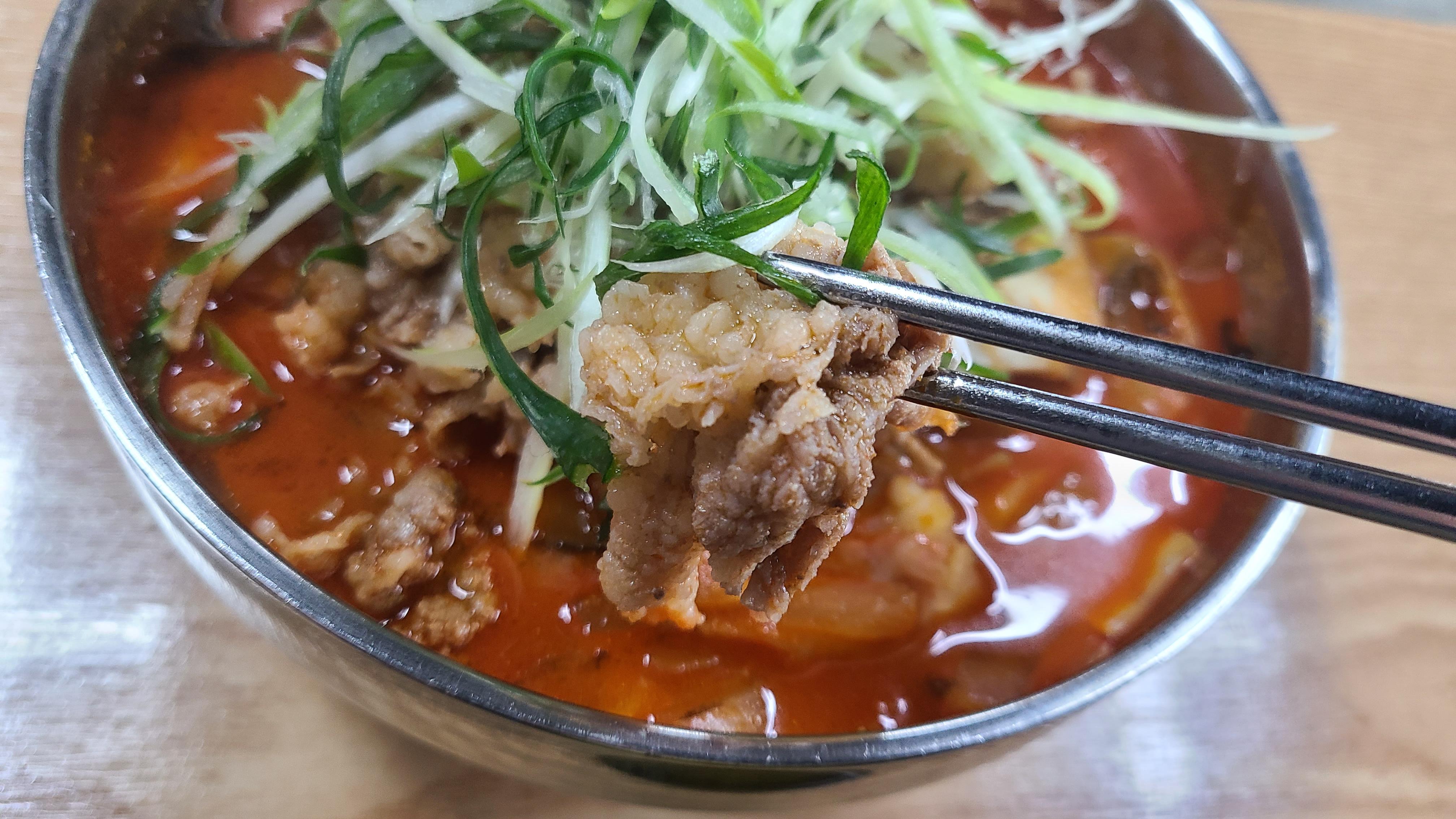 만복짬뽕집-차돌-짬뽕-차돌박이