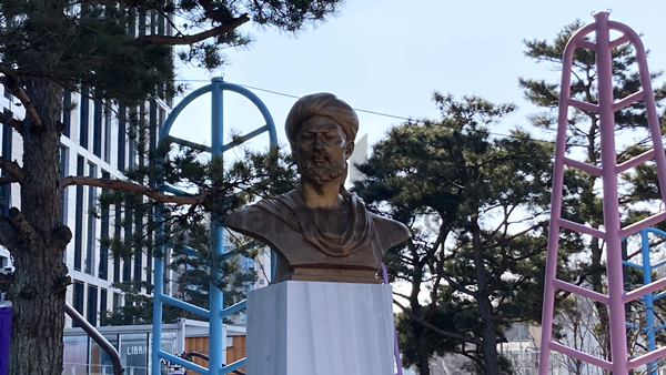마롱컴퍼니 조형물 5
