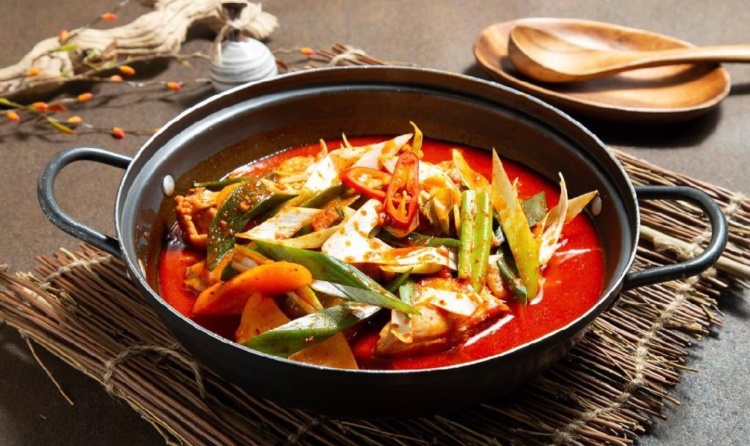서울 최고의 닭볶음탕 닭한마리 감자탕 강남 신사동 맛집 추천 생방송투데이 리얼맛집 오늘방송 빅데이터 랭킹 맛집