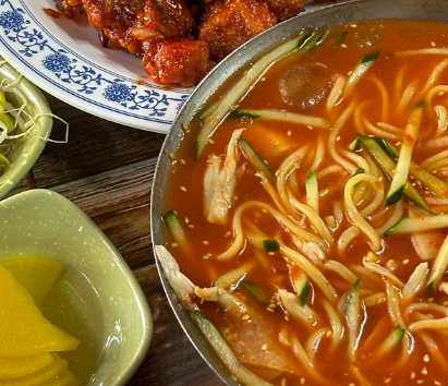 희신이네 냉밀면