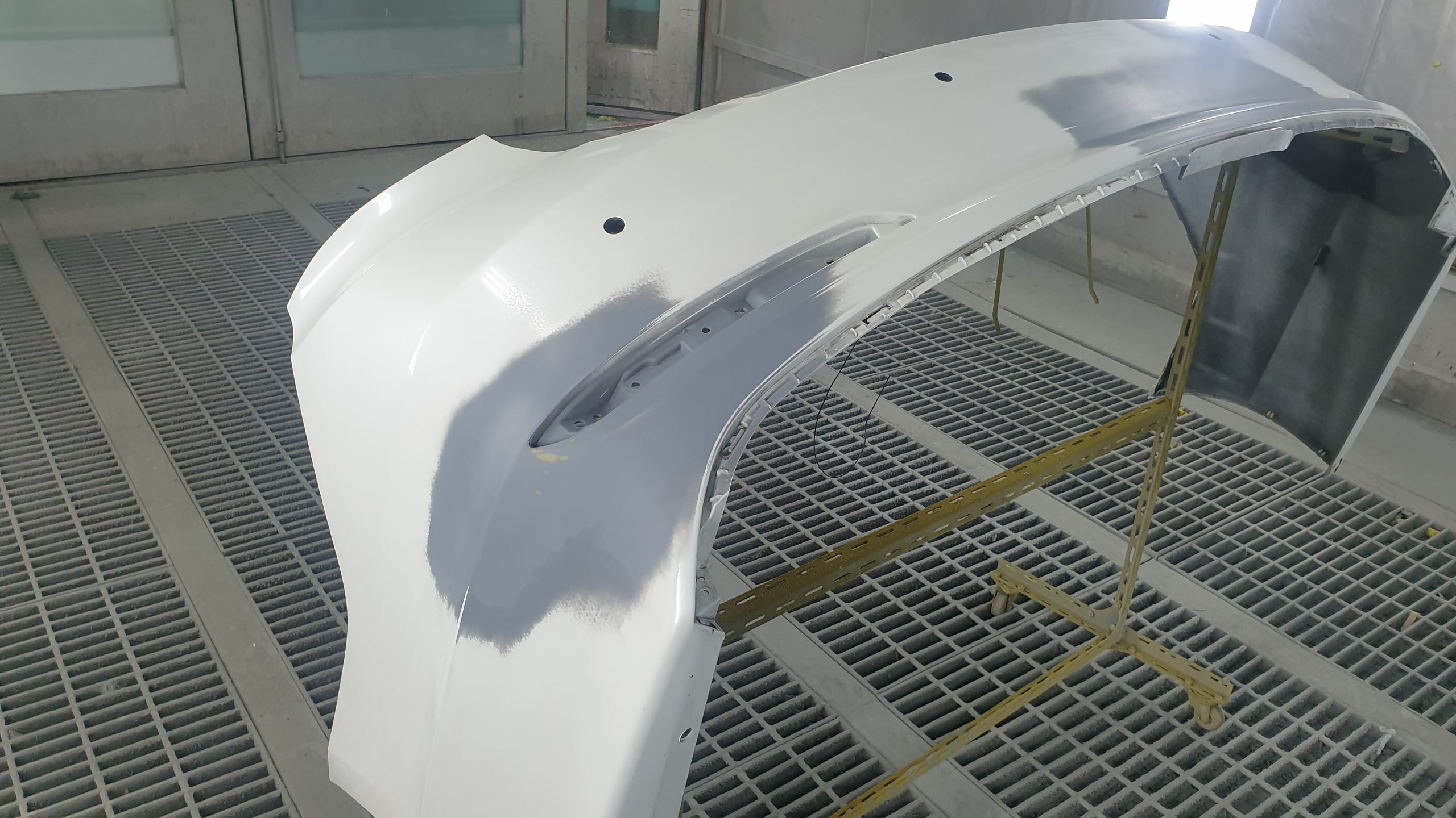 도장전 밑 작업 2 찢어진 범퍼복원 도장전 밑 작업 2