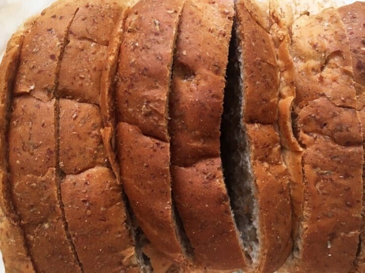 깨같은-곡물이-가득