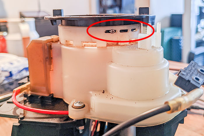 바라짜 엔코 분쇄도 조절 나사