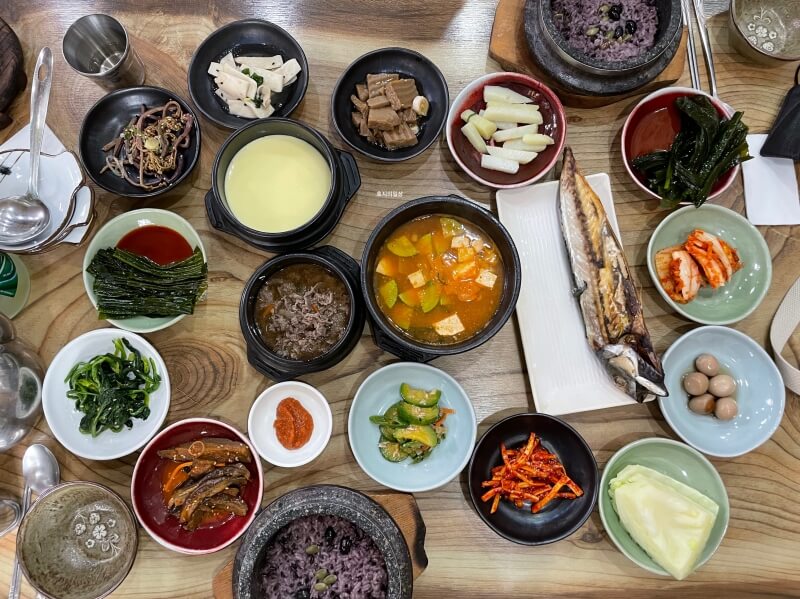 천안 서북구 가성비 맛집 한일한정식 - 돌솥밥 정식