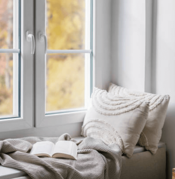 가을 인테리어 트렌드 2025 &ndash; 따뜻하고 감성적인 집 꾸미기 아이디어