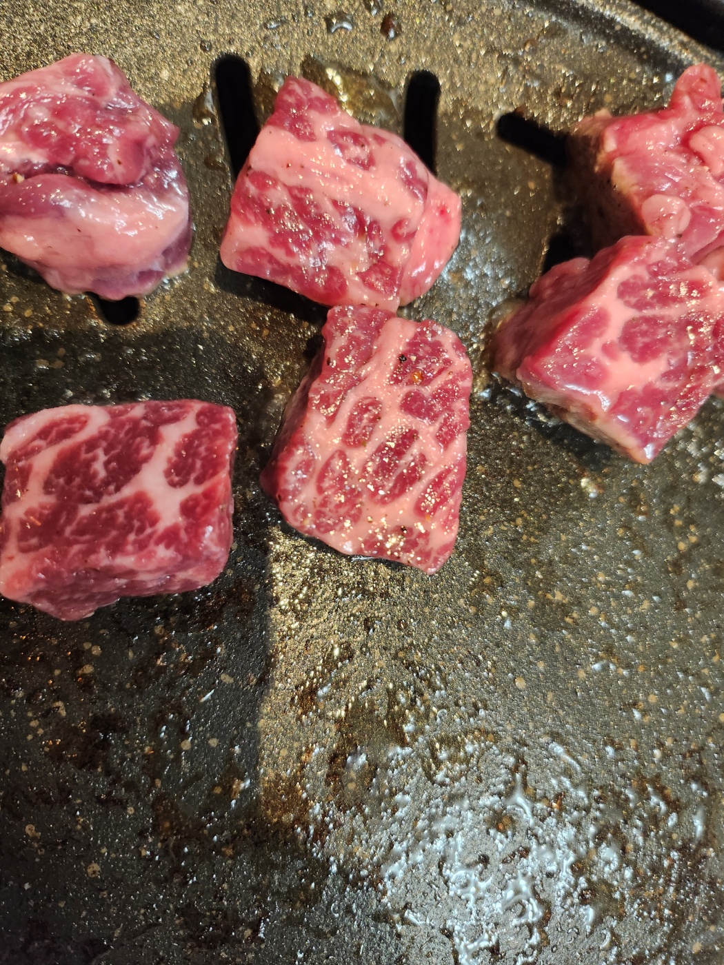 거제-미소본갈비-소깍두기-마블링