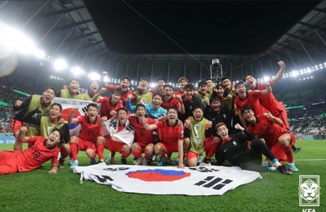 16강-확정된-대한민국-선수들-단체사진