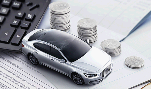 자동차와 동전이 함께 있는 모습