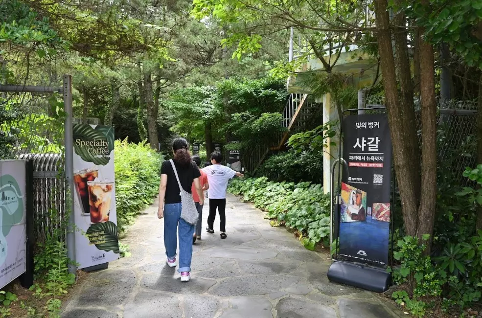 제주도 실내 가볼만한곳 빛의벙커 샤갈 관람시간 입장료 후기 사진 2