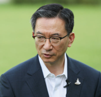 정성호 국회의원 법조 경력