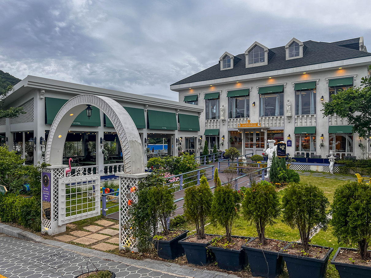 부산 서구 빅토리아 베이커리 가든