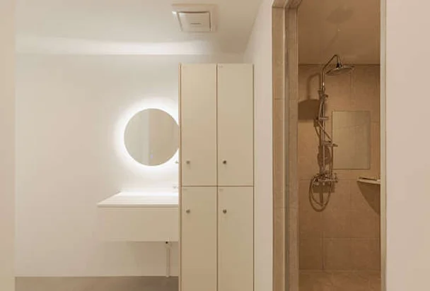 네오테니스 신정점