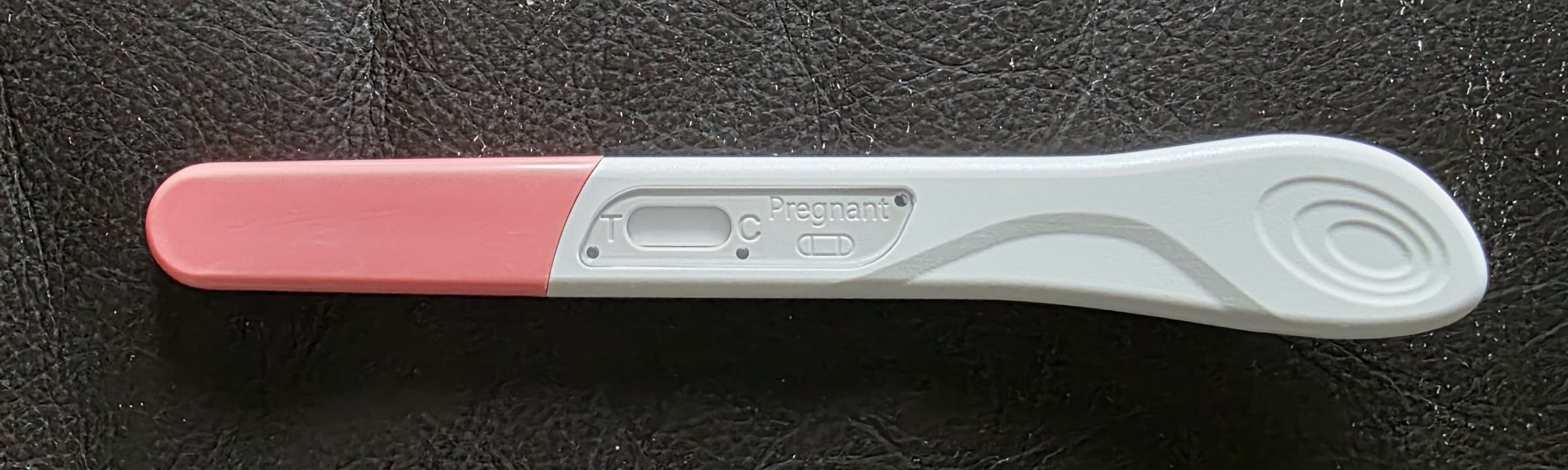 사후피임약-먹고-생리-변화-후기-드디어-2주-후,-아침-첫-소변으로-임신테스트기를-사용했는데요.