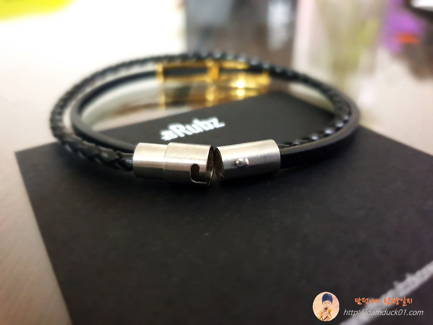 the Rubz our plat bracelet 자석 결합