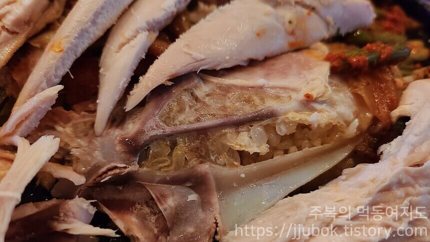 구도로통닭-마늘쫑닭-맛-3