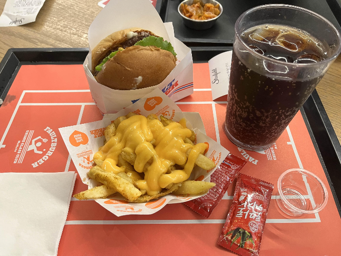 폴트버거 주문 메뉴