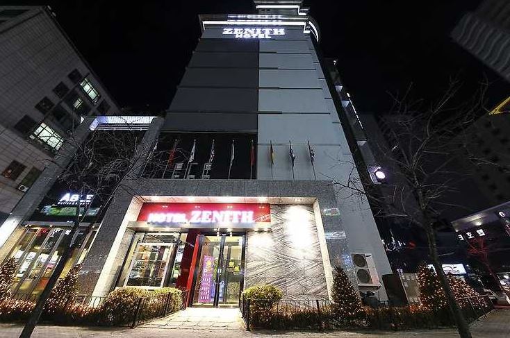 제니스 관광호텔