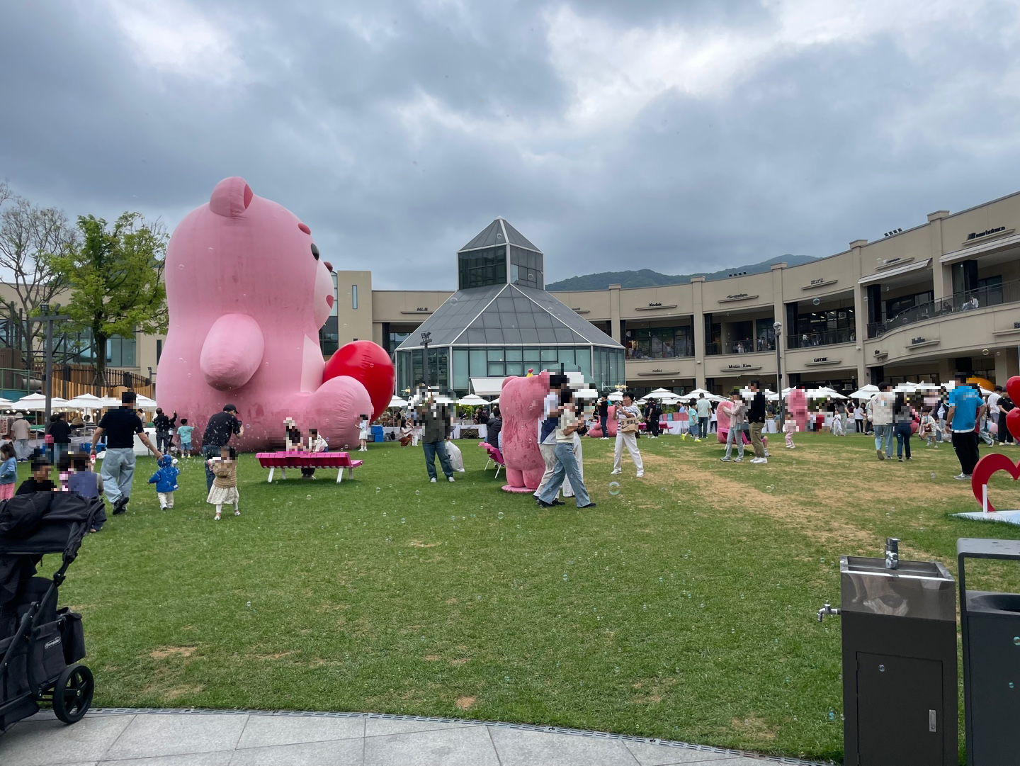 의왕 롯데 프리미엄 아울렛 주차 무료 잔디광장 카페 웁스어데이지