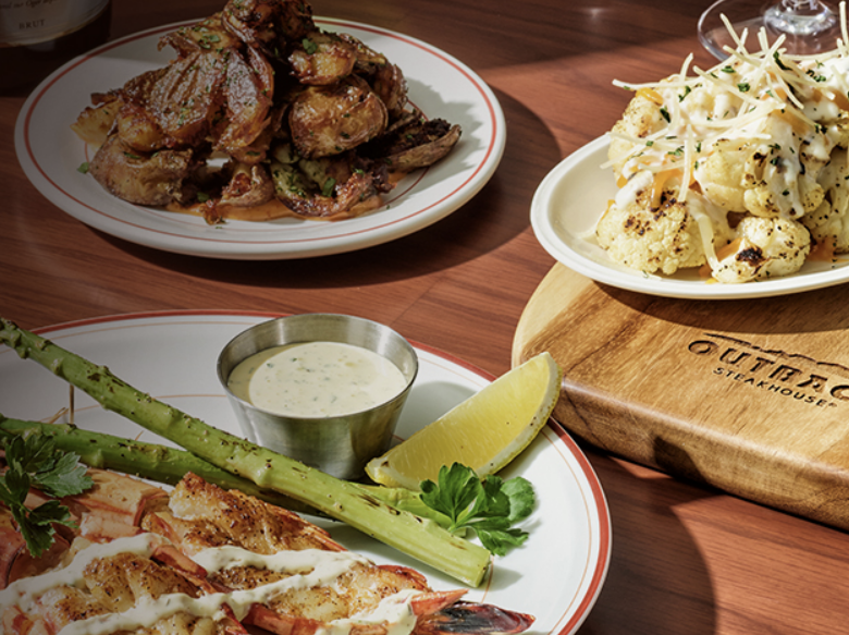 아웃백 할인방법 할인카드 런치메뉴 소개!