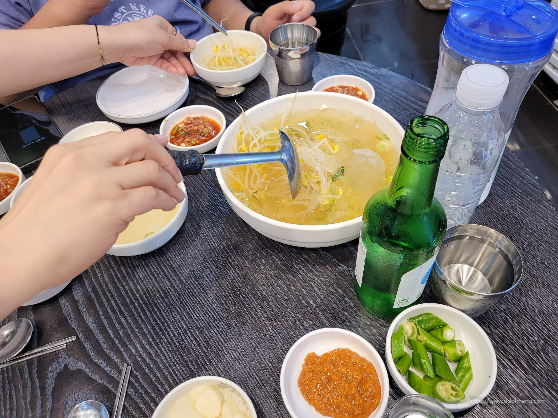 Dipping Sauces: Includes ssamjang, sesame oil with salt, and soy-onion sauce