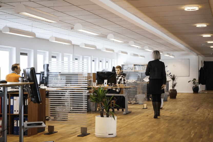 사무실 안의 모습