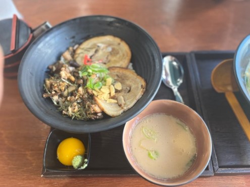 네츠라멘 대표 메뉴 차슈동