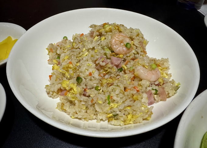 마포 서교동 멘보샤집 '진진'