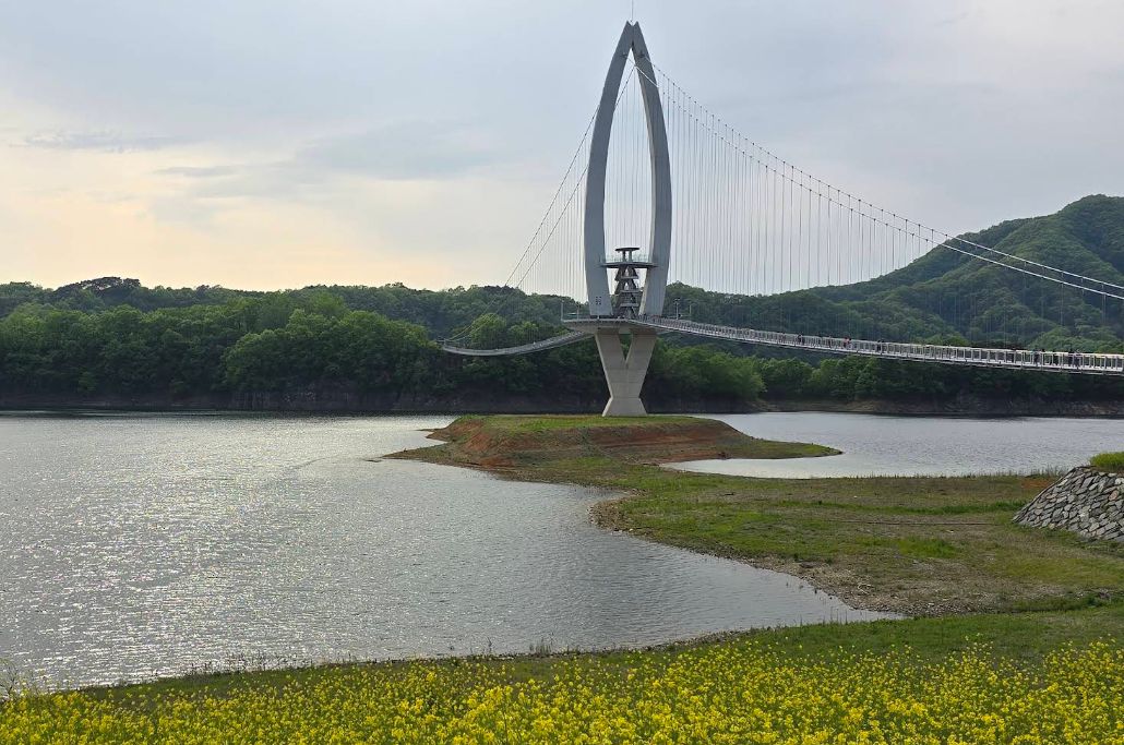 옥정호 출렁다리
