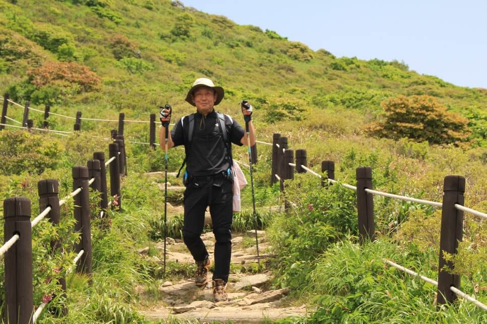 100대 명산 등산하기 마흔 여덟번째 무주 덕유산 사계절이 살아 숨 쉬는 국립공원의 깊은 품으로 떠나는 여행