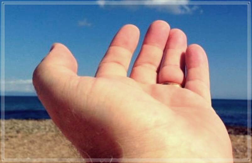 손등에 수포가 생긴다면? 원인과 효과적인 관리 방법 알아보기