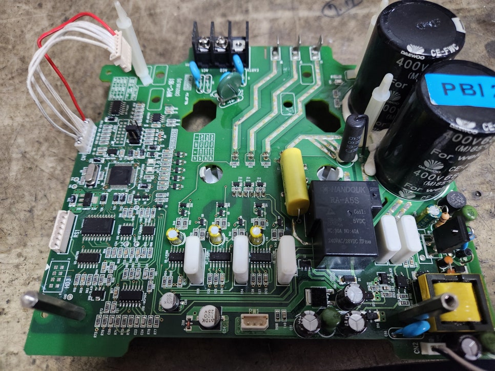 윌로(WILO) 보드 Wilo-Medana, Helix, MVI 시리즈 전원 인가 불가, 펌프 작동 불능 수리 완료