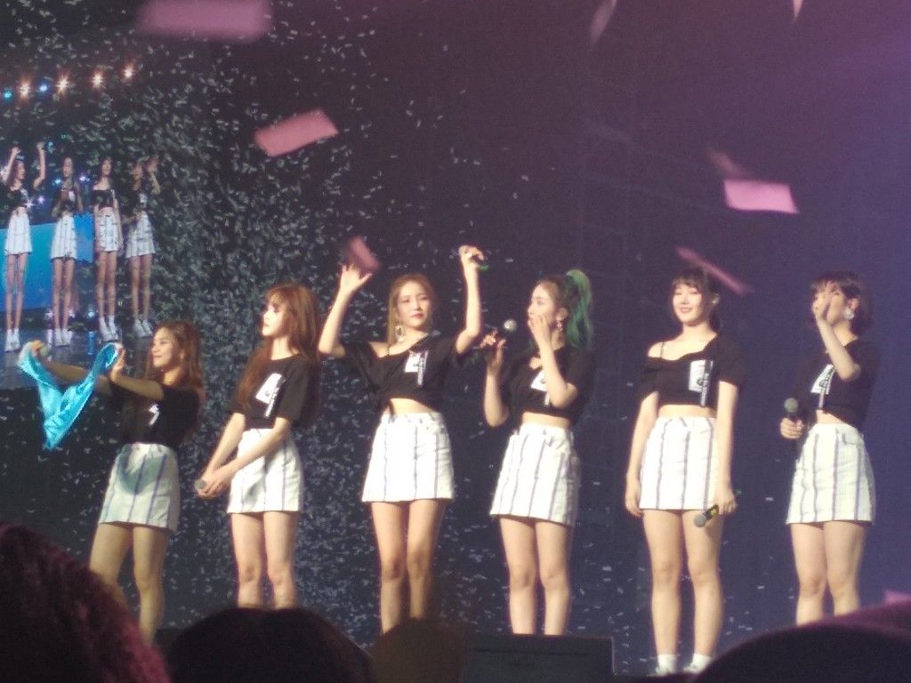 여자친구 팬사인회 사진 모음