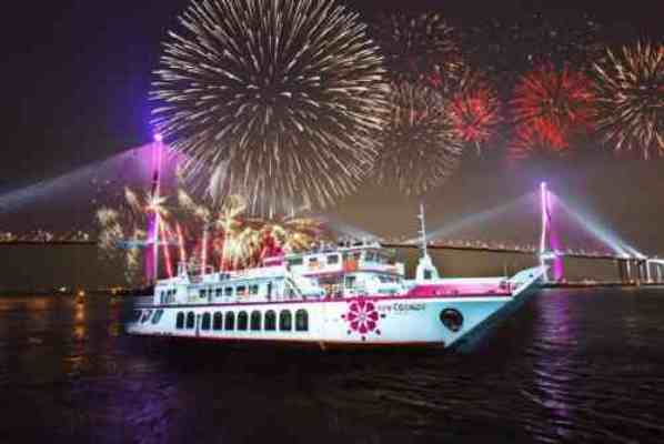 월미도 불꽃놀이 크루즈 모습