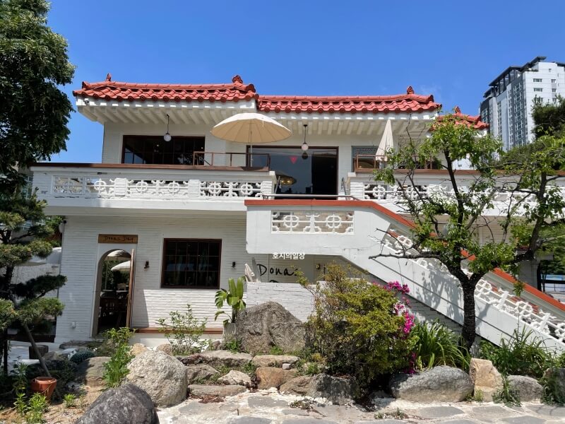 용인 도넛 카페 도나스데이 본점 후기 - 매장 외관