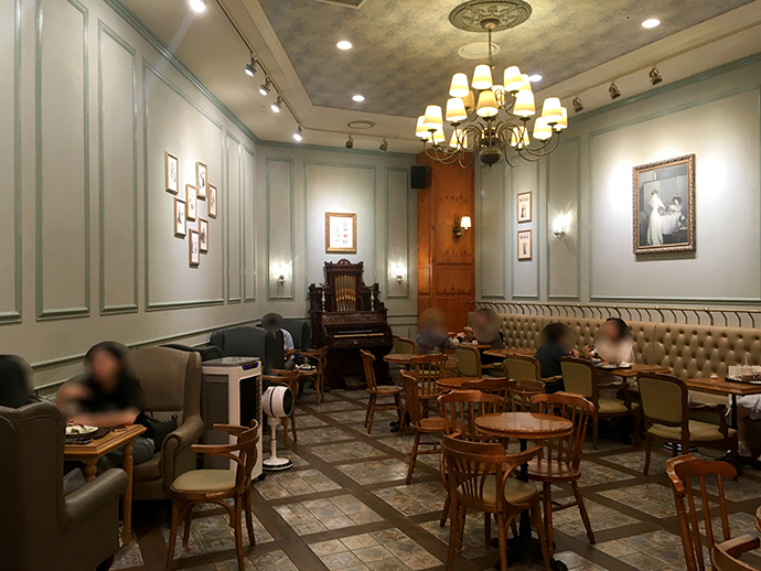 클로리스-티룸-내부10