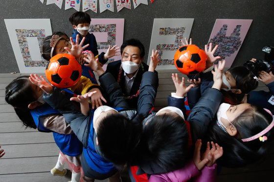 조부모 돌봄수당 활용하기: 가족 행복을 위한 지원 제도