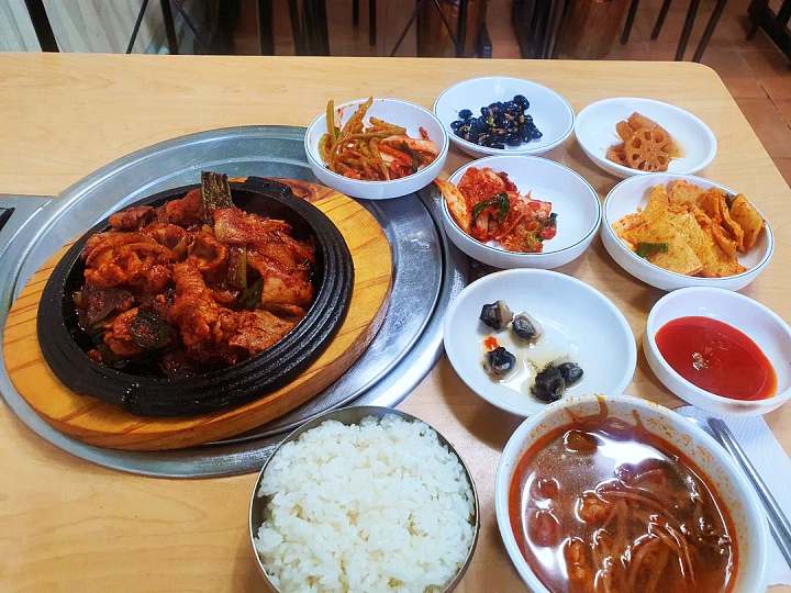 생방송오늘저녁 회현 명동 물갈비 전주식 대왕 갈비 전골 맛집 추천