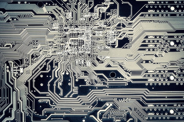 리노공업 주가분석