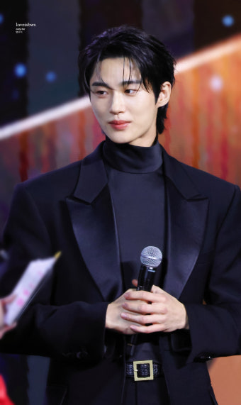 변우석 프로필 키 나이 학력 재산 고향 과거